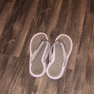 Kids flip flops